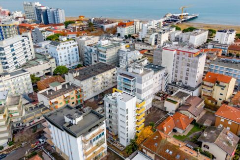 dji_fly_20251205_132608_0448_1765014700242_photo