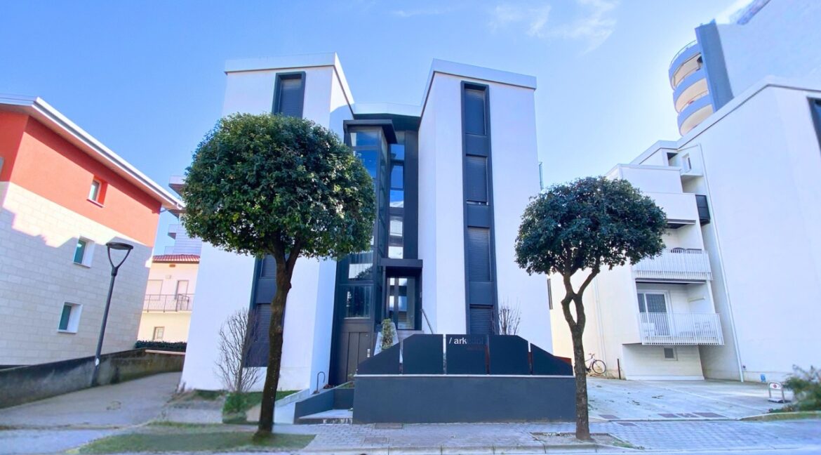 Arketipo Modificate 2025 - Edifico Esterno
